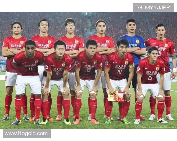 2013年广州恒大与巴塞罗那巅峰对决回顾及赛事精彩瞬间分析 2013年广州恒大与巴塞罗那巅峰对决回顾及赛事精彩瞬间分析