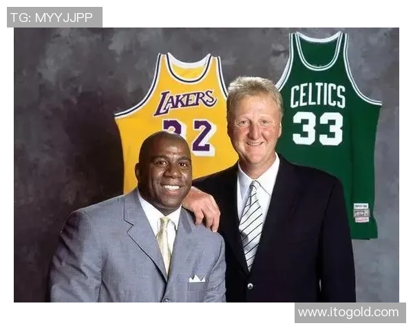 传奇对决：伯德与约翰逊的巅峰对抗与篮球历史的交汇