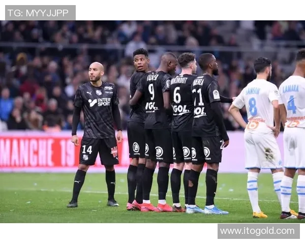 里昂与亚眠对决前瞻分析及比赛结果预测探讨